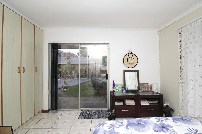 6 Bedroom Property for Sale in Hersham Western Cape